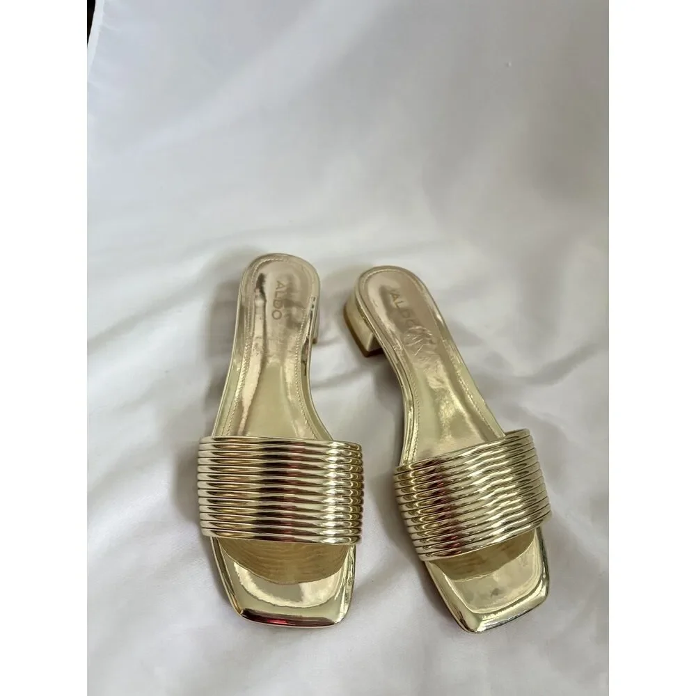 ALDO New Women's Neela Flat Sandal Gold Square Shape Princess Size 8.5 Classy